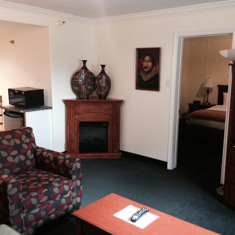 Ptarmigan Inn Hay River Camera foto
